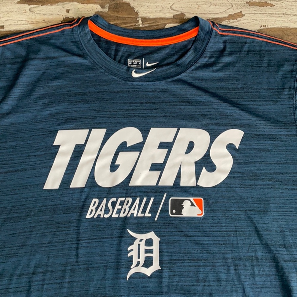 Nike MLB XL Dri-Fit Navy Blue Detroit Tigers Short Sleeve Athletic T-Shirt